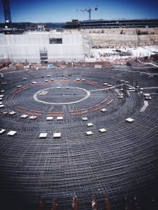Site du futur réacteur nucléaire de l'ITER, dans Let There Be Light
