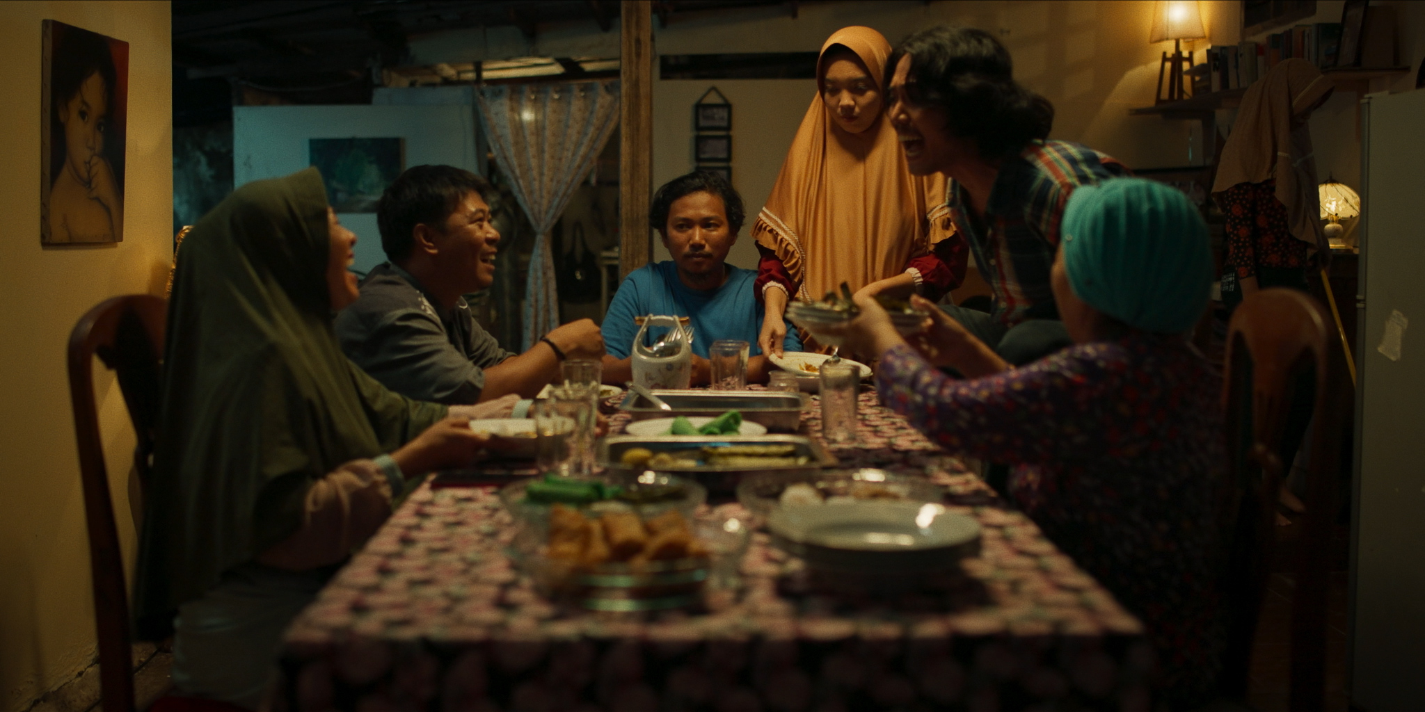 Basri and Salma in a Never-Ending Comedy