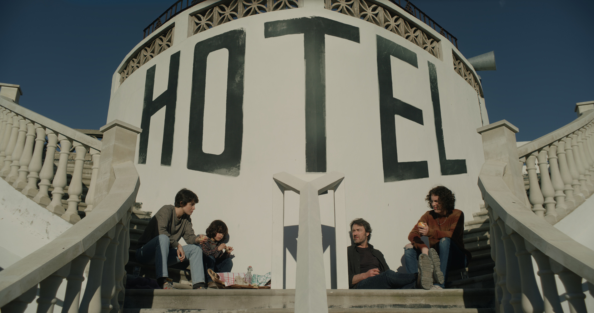 Hotel silence - Un brillant espoir