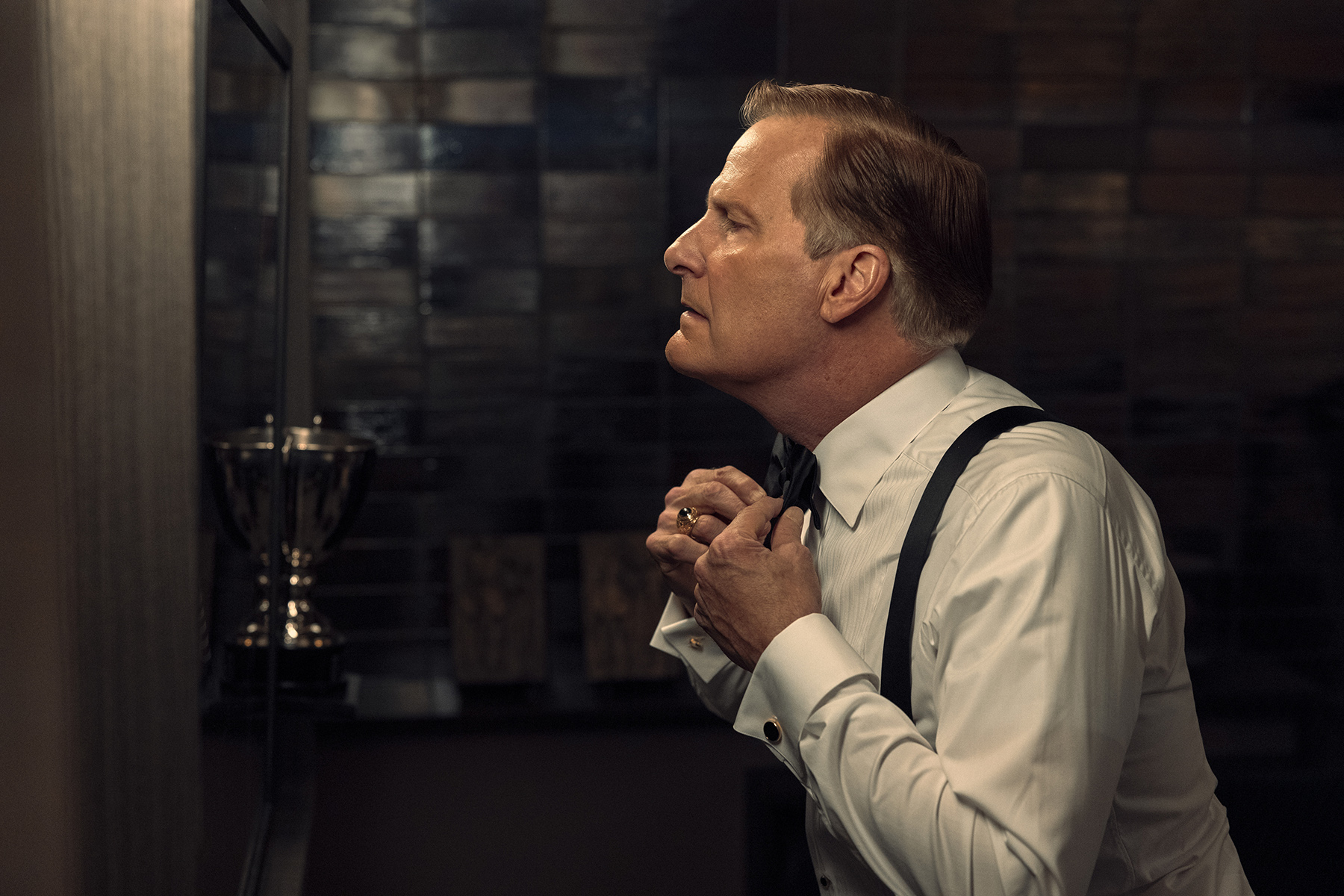 A Man in Full. Jeff Daniels as Charlie Croker in episode 103 of A Man in Full. Cr. Mark Hill/Netflix © 2024