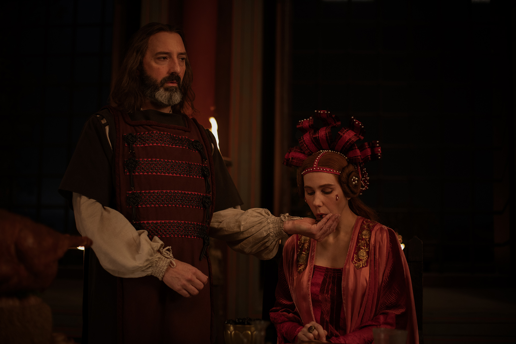 Decameron. (L to R) Tony Hale as Sirisco and Zosia Mamet as Pampinea in Episode 103 of Decameron. Giulia Parmigiani/Netflix © 2024