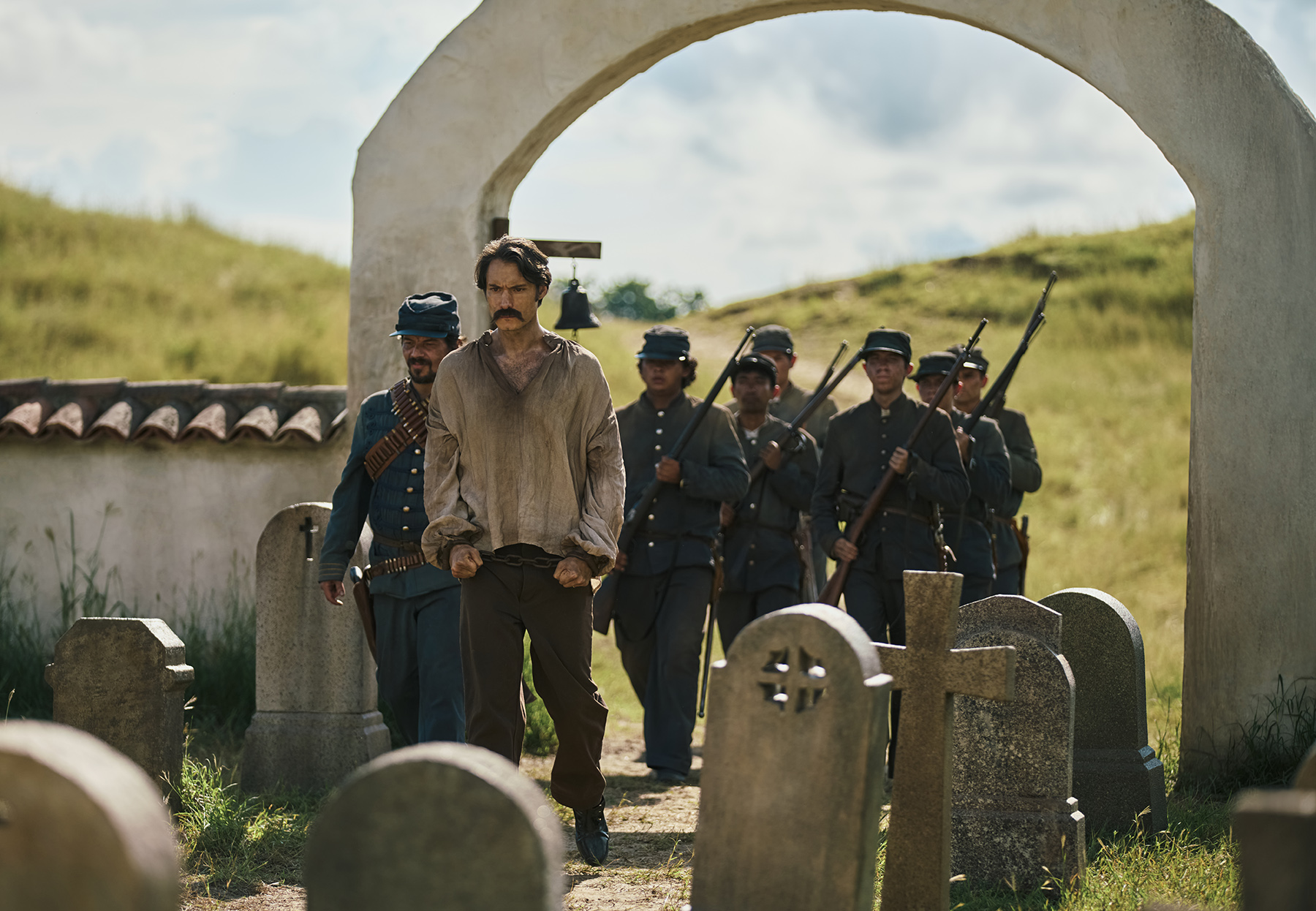 Cien Años de Soledad S1. Claudio Cataño as Aureliano (Adulto) in Cien Años de Soledad S1 Cr. Pablo Arellano /Netflix ©️2024