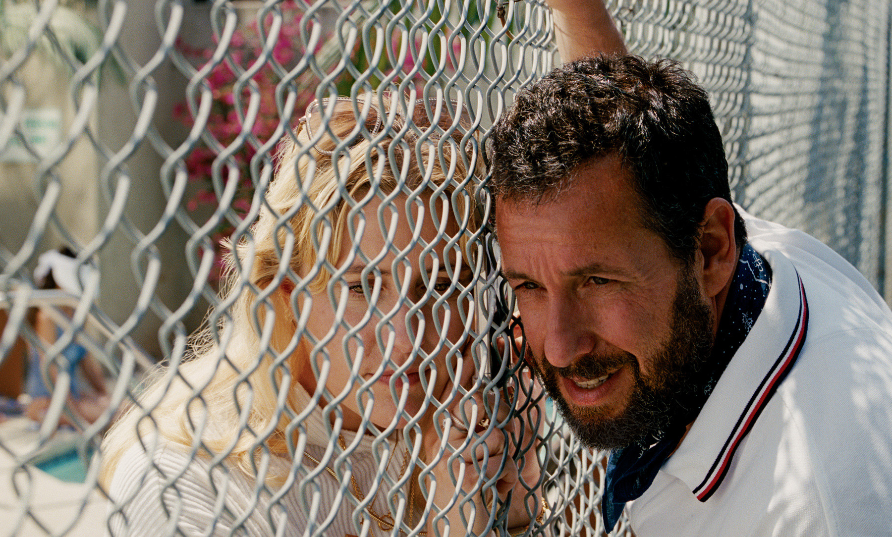 Jay Kelly. (L-R) Greta Gerwig as Lois Sukenick and Adam Sandler as Ron Sukenick in Jay Kelly. Cr. Netflix © 2025.