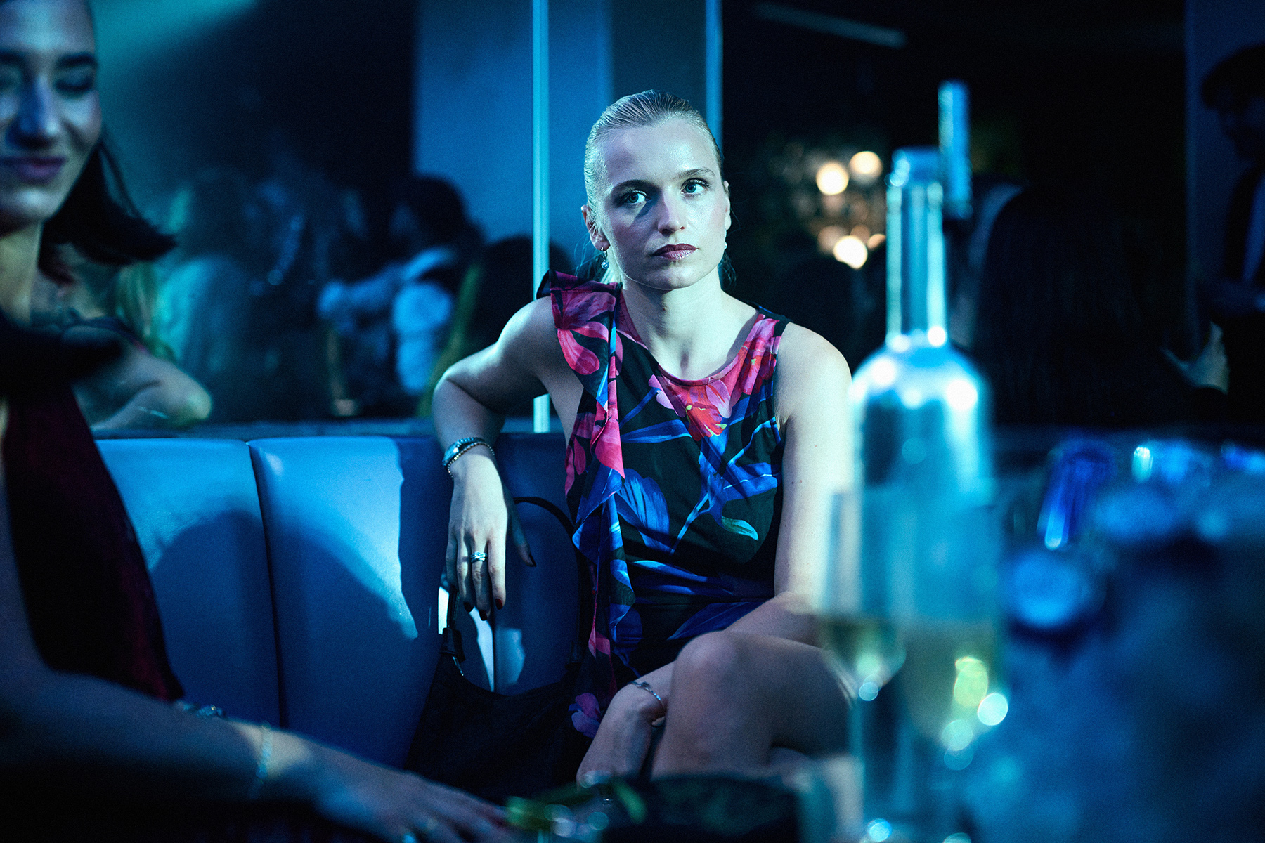 Maria Cordsen dans le rôle d'Ashley et Clara Dessau dans celui de Sara/Tea | Avec l'aimable autorisation de Netflix © 2024