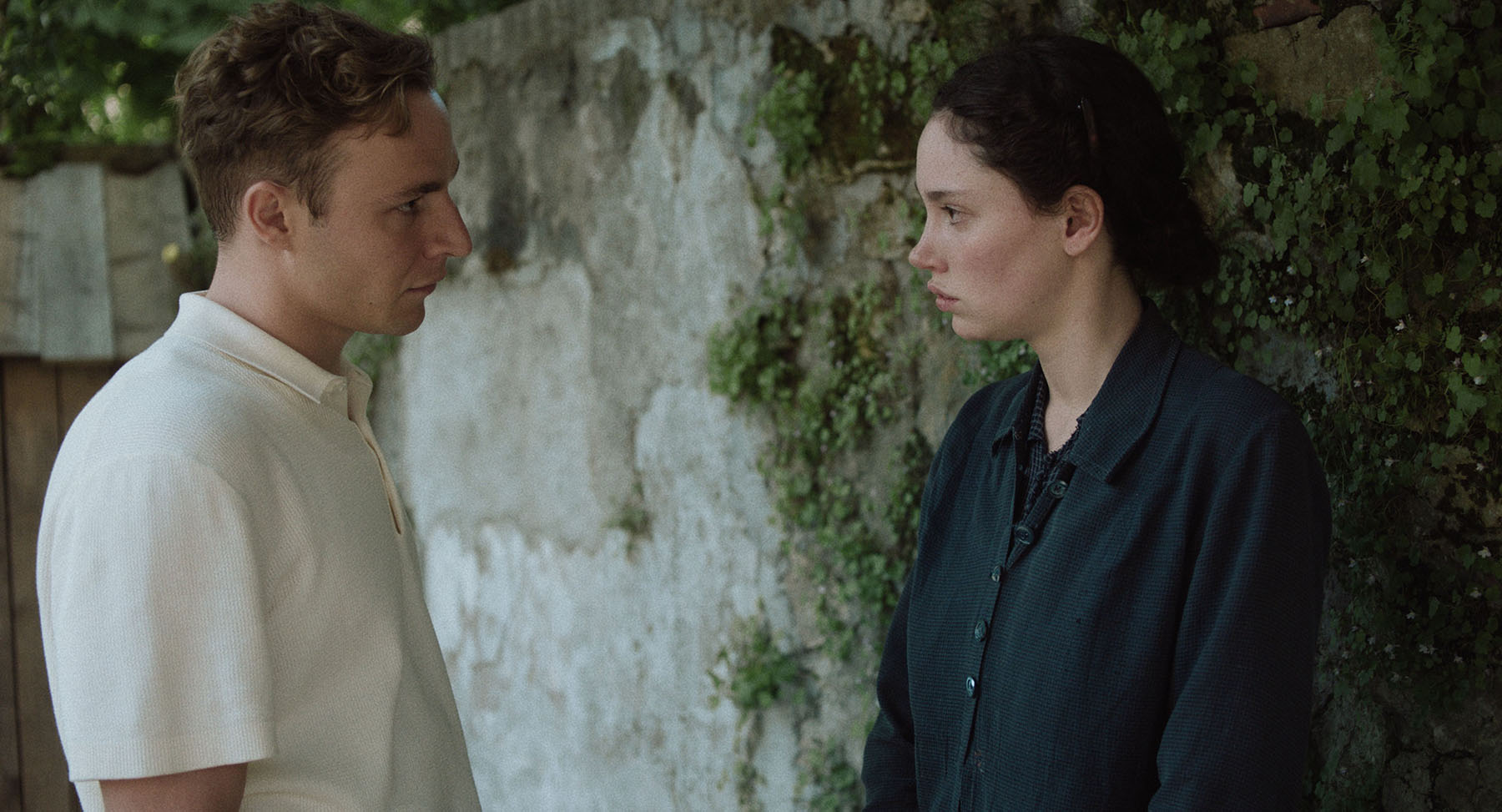 À bras le corps - Un peu plus - © Box Productions_LQ