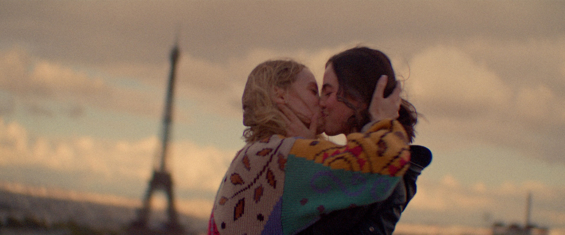 INFLUENCERS - Un peu plus