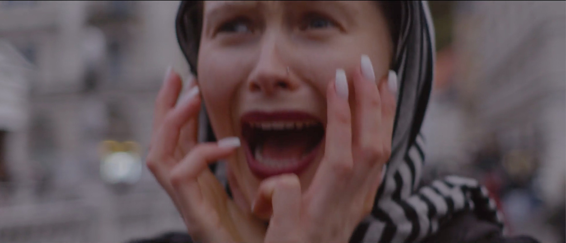 As time swallows time - Un simple dialogue