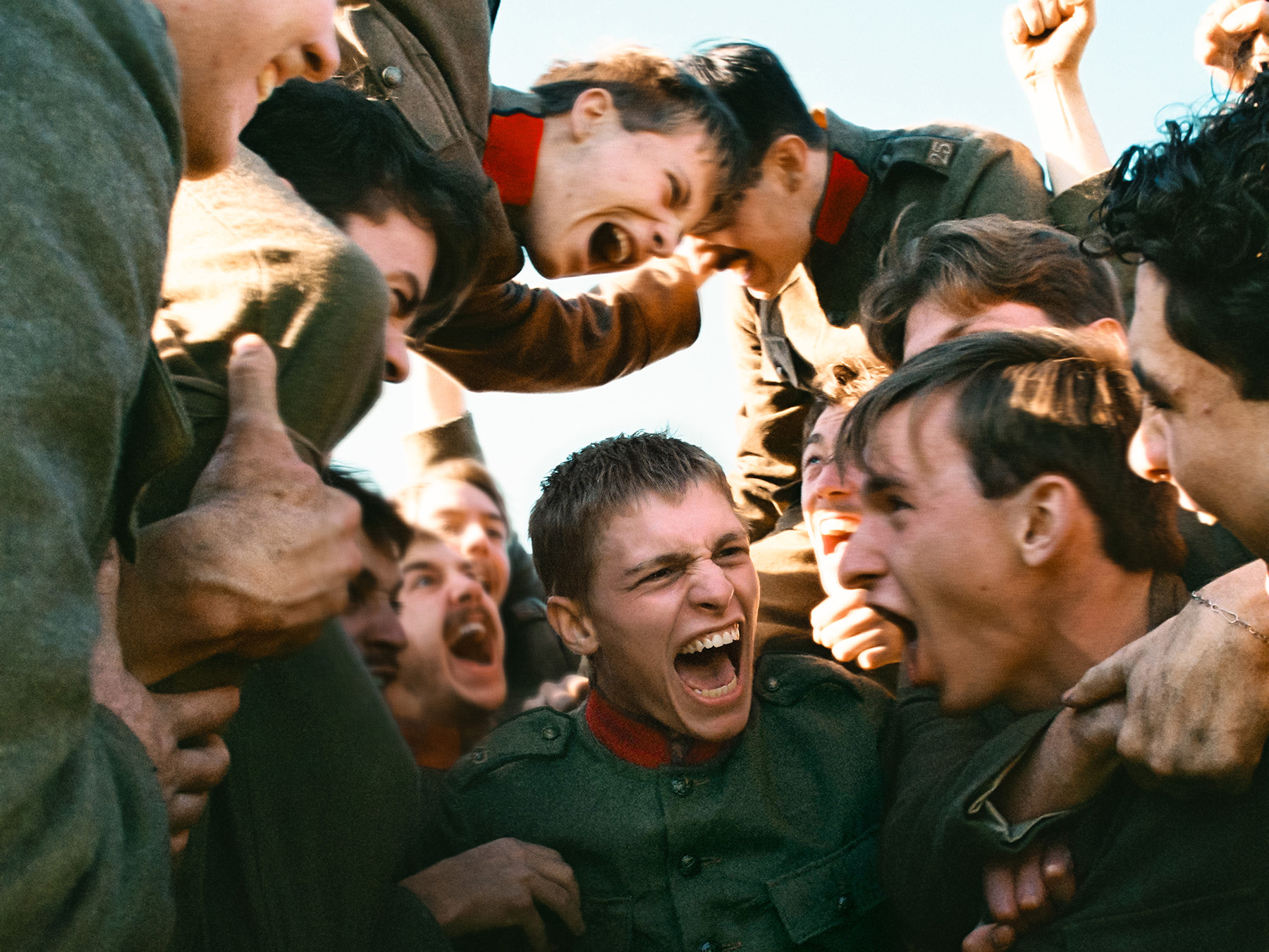 Coward - Des thèmes forts