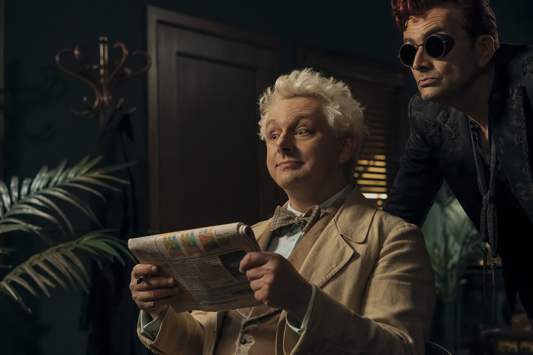Aziraphale (Michael Sheen) and Crowley (David Tennant) in GOOD OMENS SEASON 3 Photo Credit: Sanne Gault / Prime © Amazon Content Services LLC