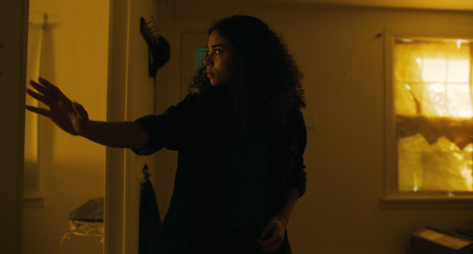 TRAUMA - Laetitia Hollard as Cassandra